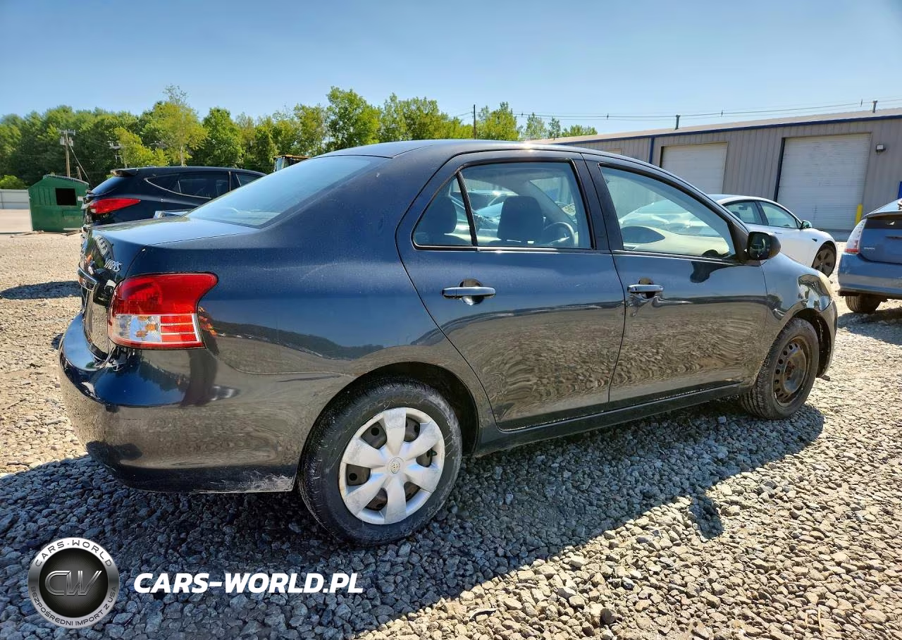 2007 Toyota Yaris Base VIN:JTDBT923571174677 - 3