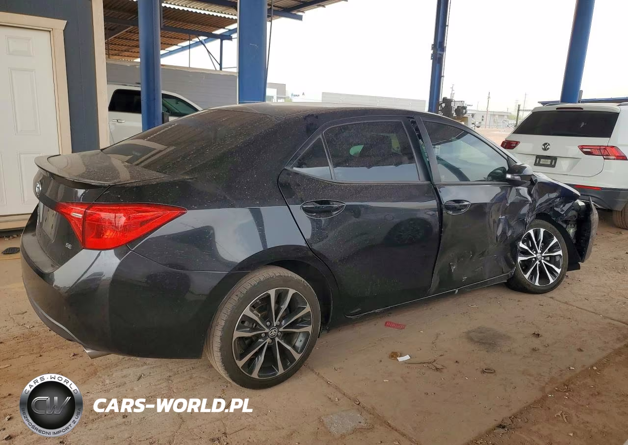 2018 Toyota Corolla Se VIN:2T1BURHE8JC965066 - 3