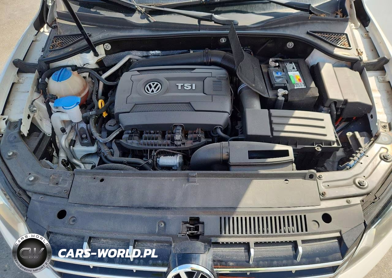 2015 Volkswagen Passat S VIN:1VWAS7A39FC114499 - 11