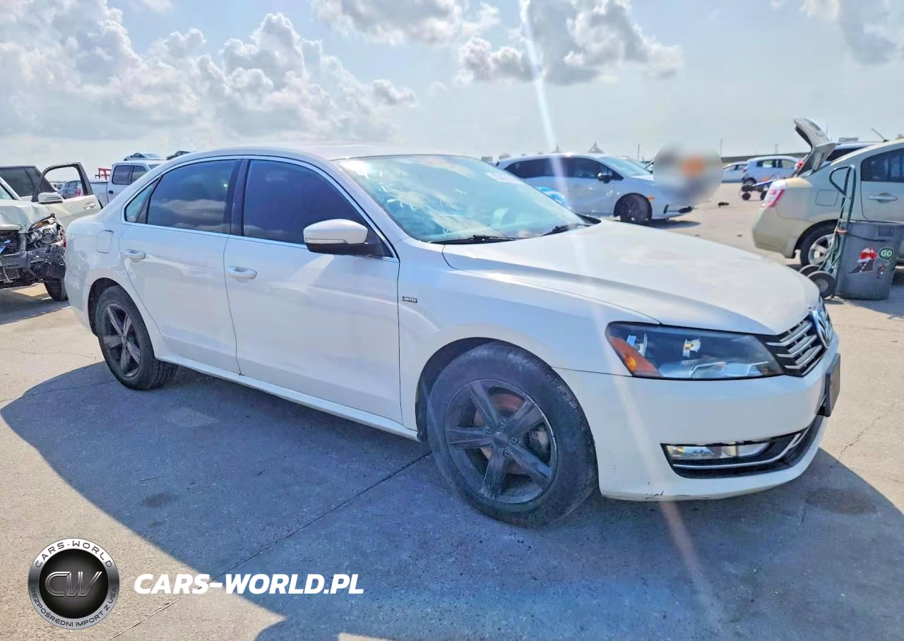 2015 Volkswagen Passat S VIN:1VWAS7A39FC114499 - 4
