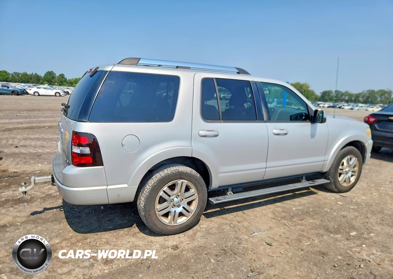 2010 Ford Explorer Limited VIN:1FMEU7F80AUA95584 - 3