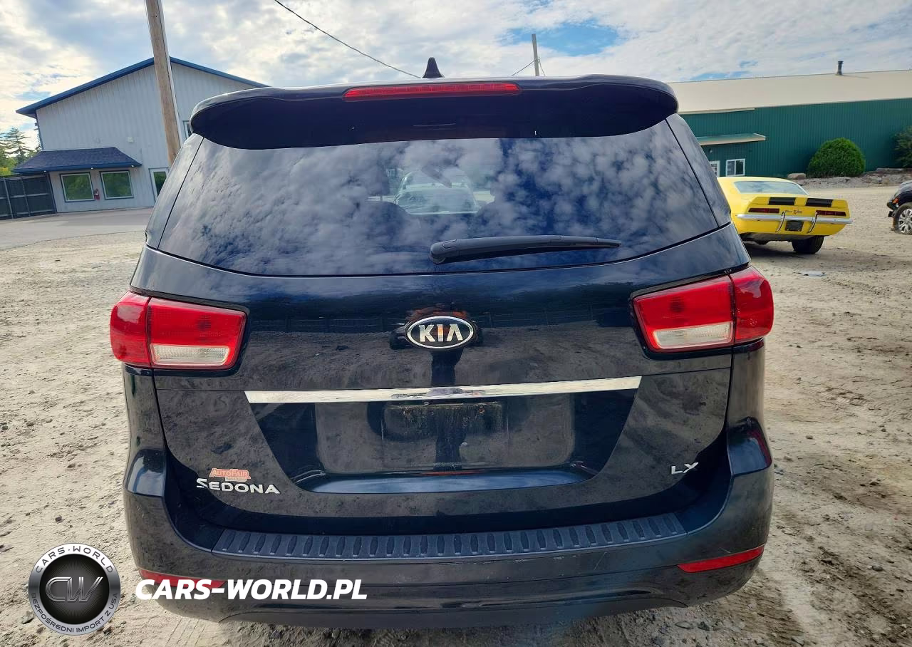 2015 Kia Sedona Lx VIN:KNDMB5C1XF6055882 - 6