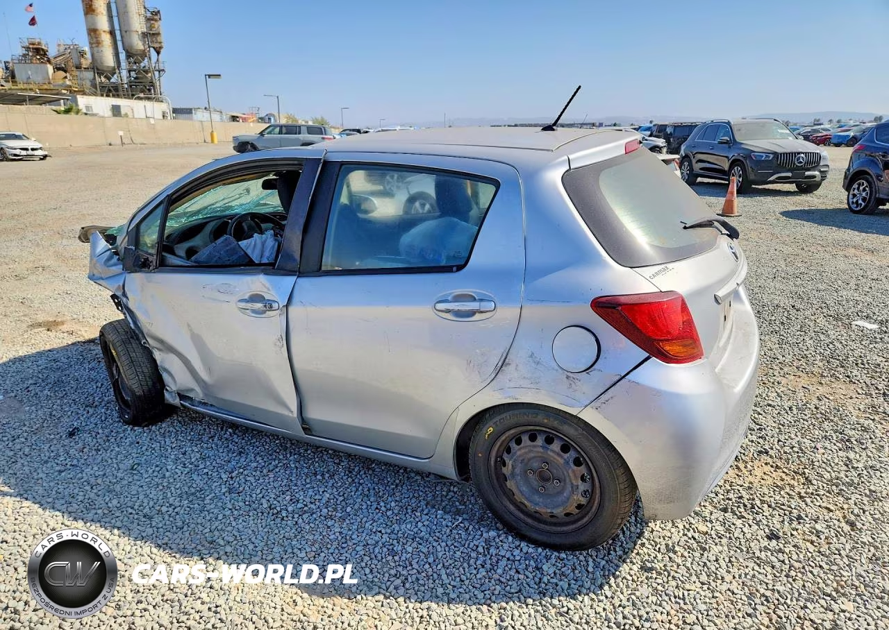 2015 Toyota Yaris 5-Door L VIN:VNKKTUD34FA032195 - 2