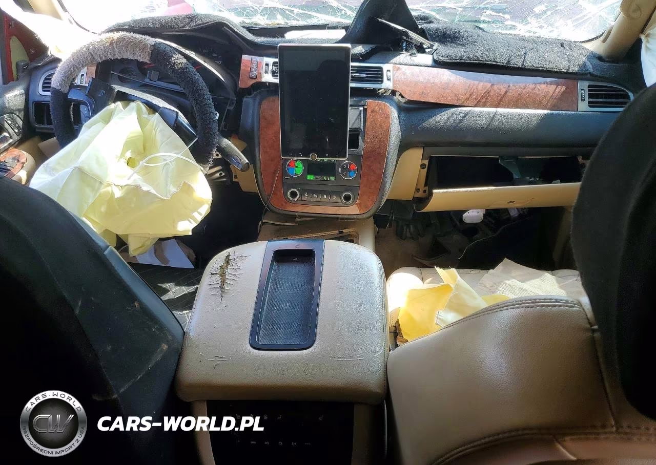 2007 Chevrolet Tahoe C1500 VIN:1GNFC13067R332704 - 8
