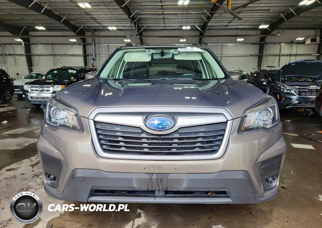 2019 Subaru Forester Premium VIN:JF2SKAEC6KH568464 - 5