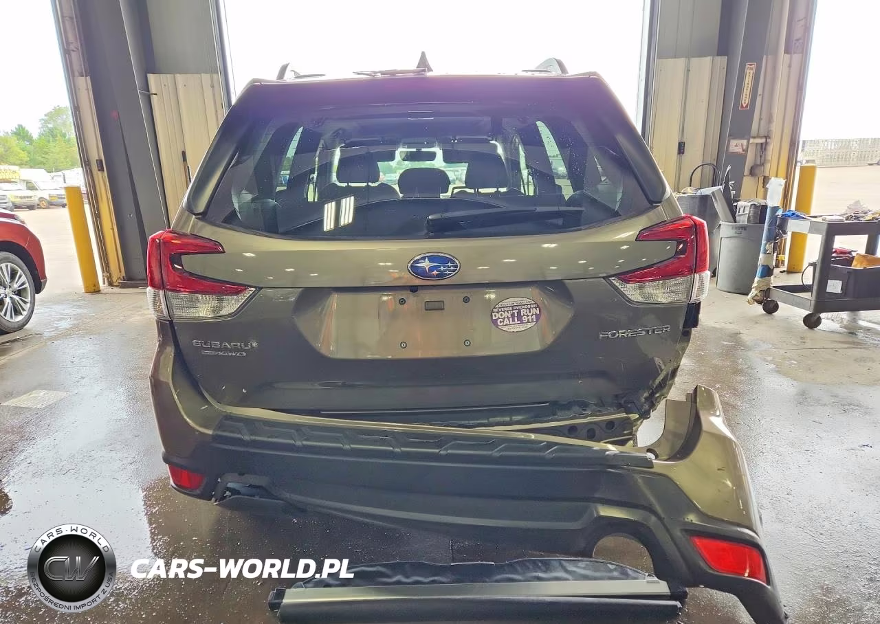 2019 Subaru Forester Premium VIN:JF2SKAEC6KH568464 - 6