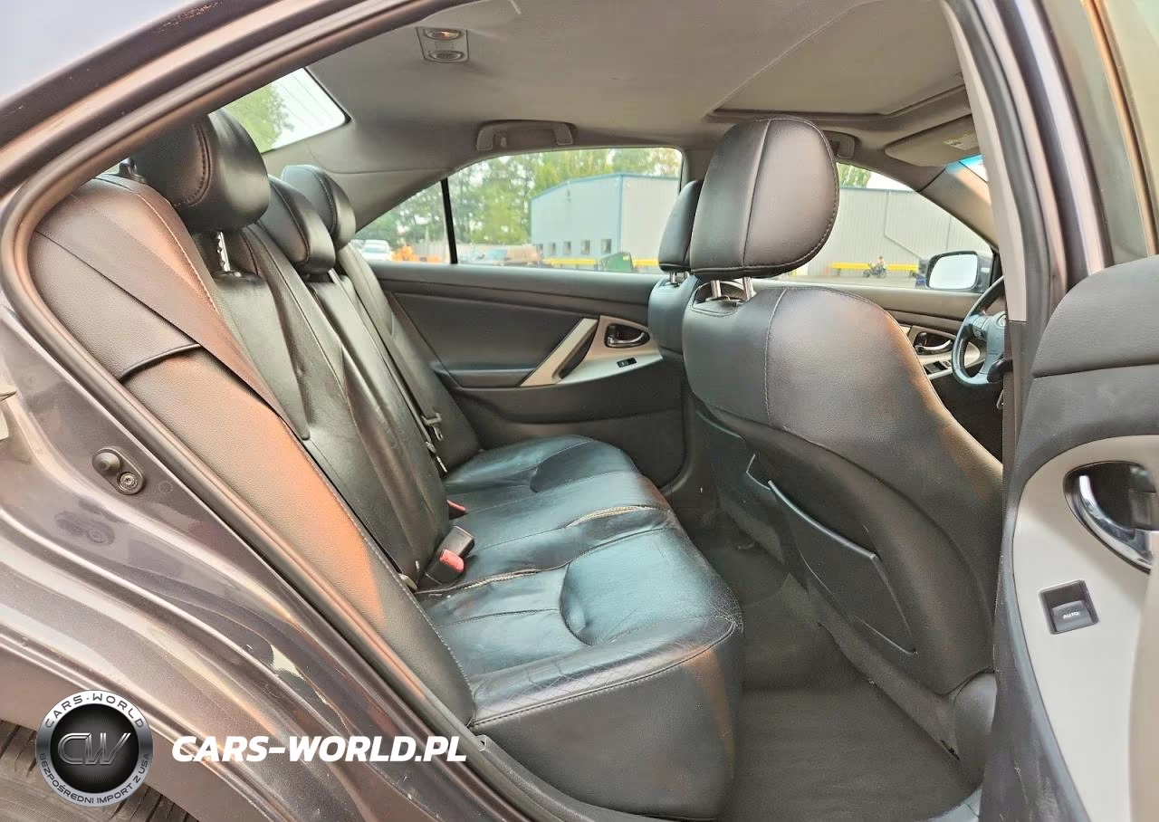 2011 Toyota Camry Se VIN:4T1BF3EK2BU598991 - 10