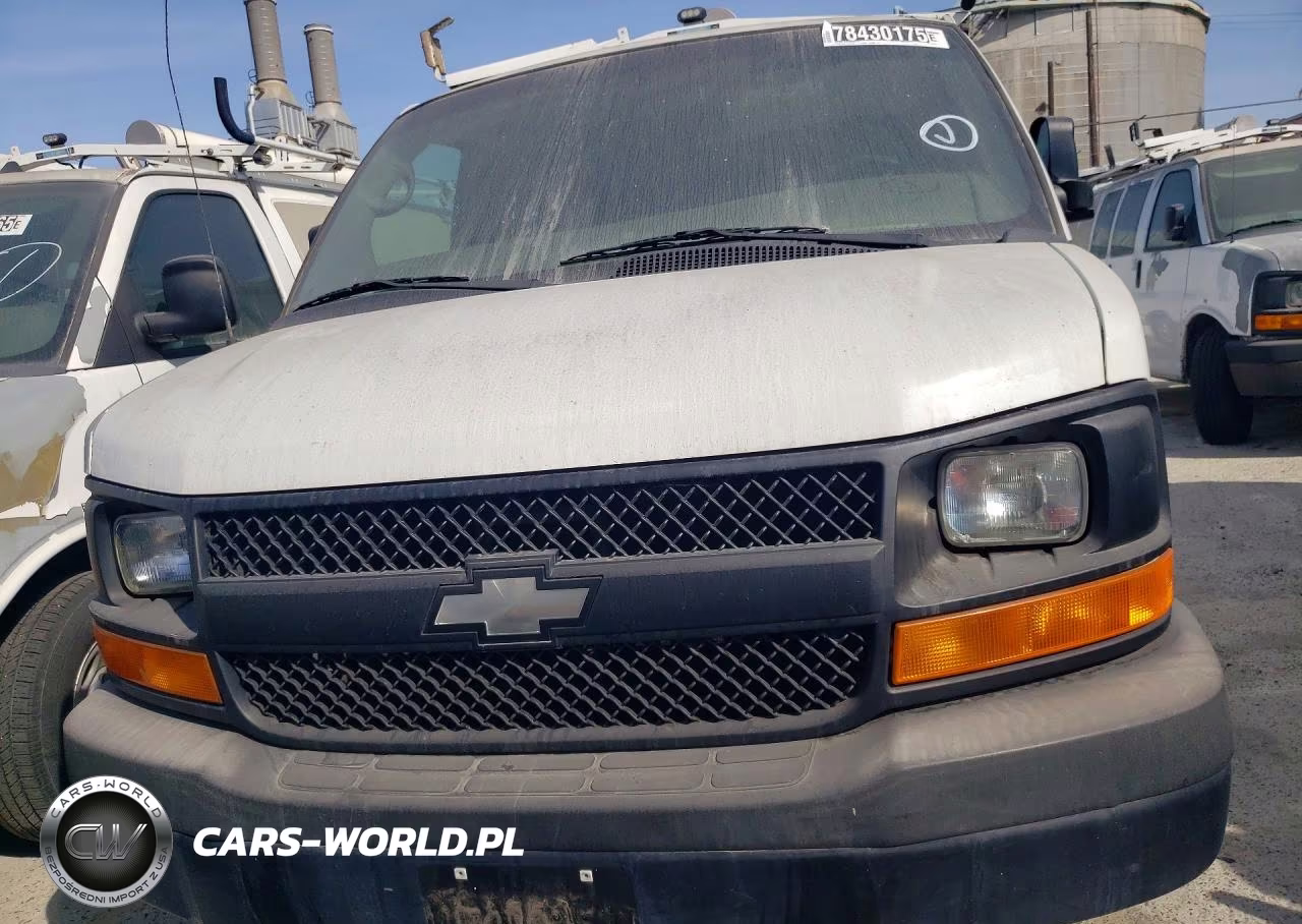 2012 Chevrolet Express 2500 Cargo Utility - Service Van VIN:1GCWGFCBXC1124958 - 5
