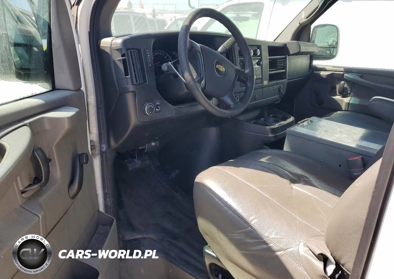 2012 Chevrolet Express 2500 Cargo Utility - Service Van VIN:1GCWGFCBXC1124958 - 8