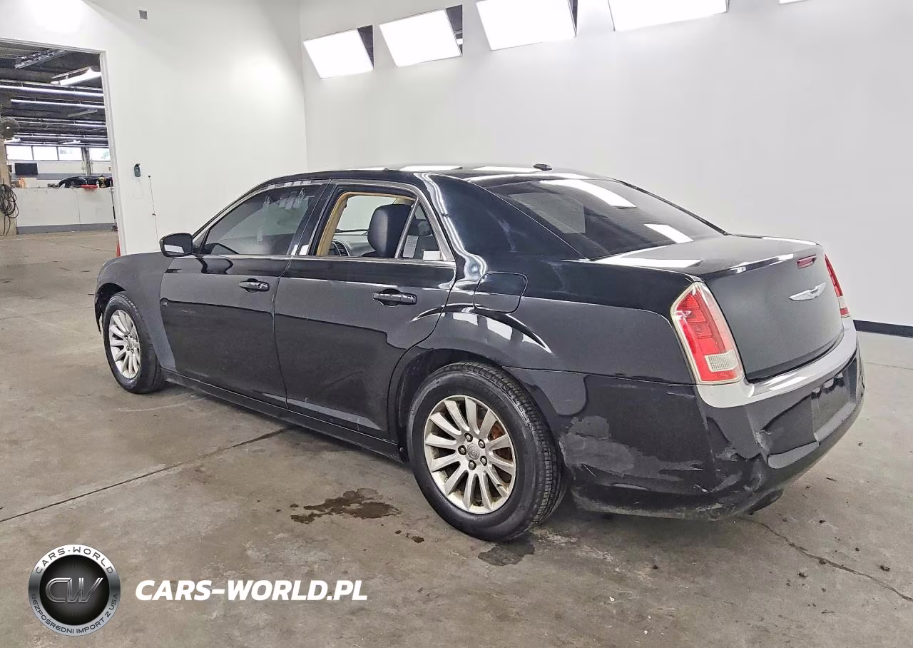 2012 Chrysler 300 VIN:2C3CCAAGXCH175561 - 2