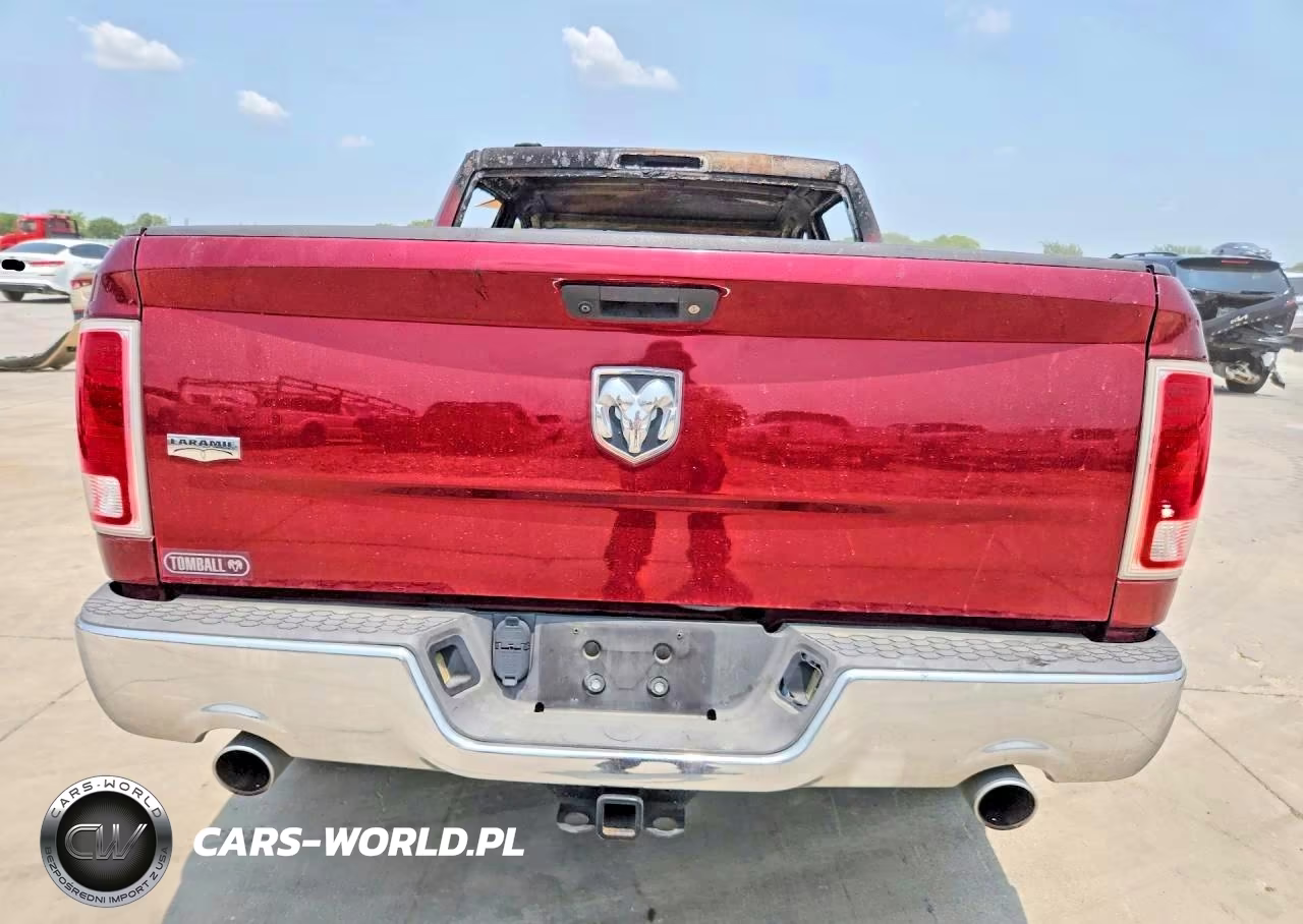 2017 Ram 1500 Laramie VIN:1C6RR6NT9HS703851 - 6