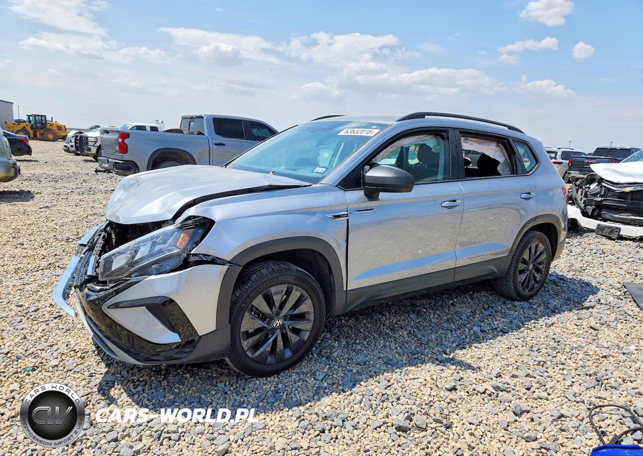 2024 Volkswagen Taos S VIN:3VV5X7B21RM116392 - 1