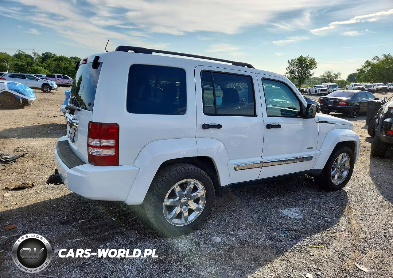 2012 Jeep Liberty Sport VIN:1C4PJMAK7CW202807 - 3