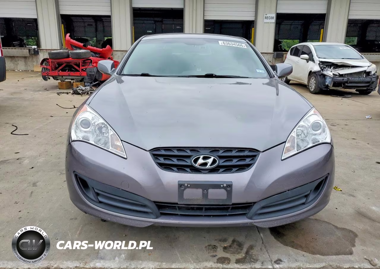 2010 Hyundai Genesis Coupe 2.0T Premium VIN:KMHHT6KD4AU037877 - 5