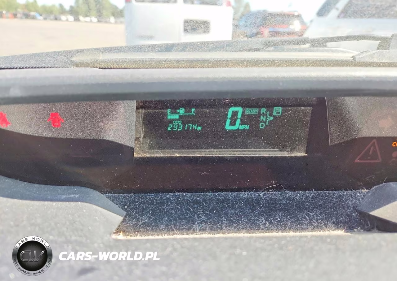 2005 Toyota Prius Base VIN:JTDKB20U953048345 - 9
