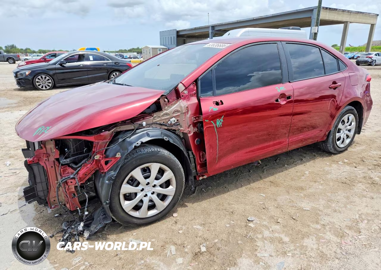 2025 Toyota Corolla Le – zdjęcie 1 z 13