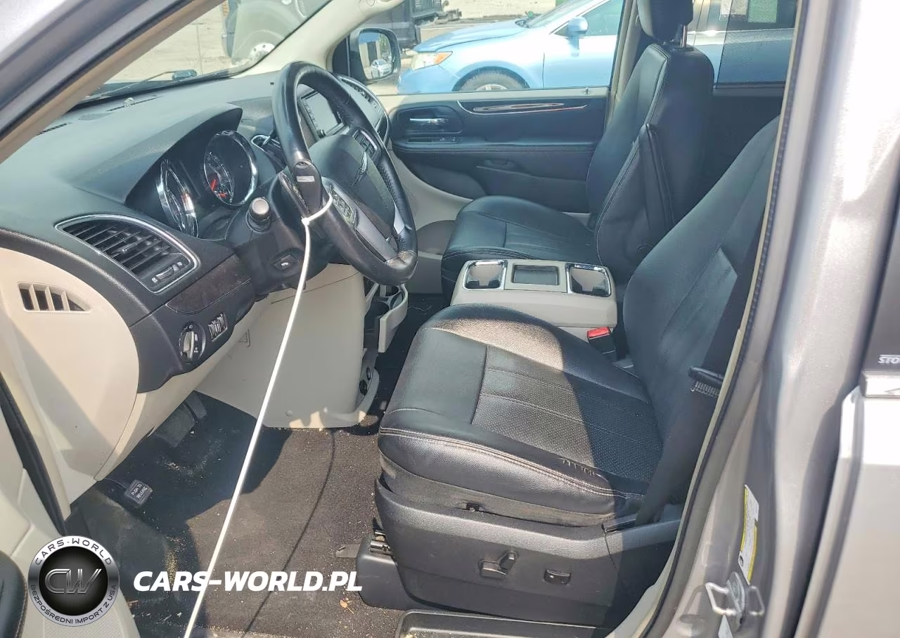 2013 Chrysler Town & Country Touring L VIN:2C4RC1CGXDR647675 - 7
