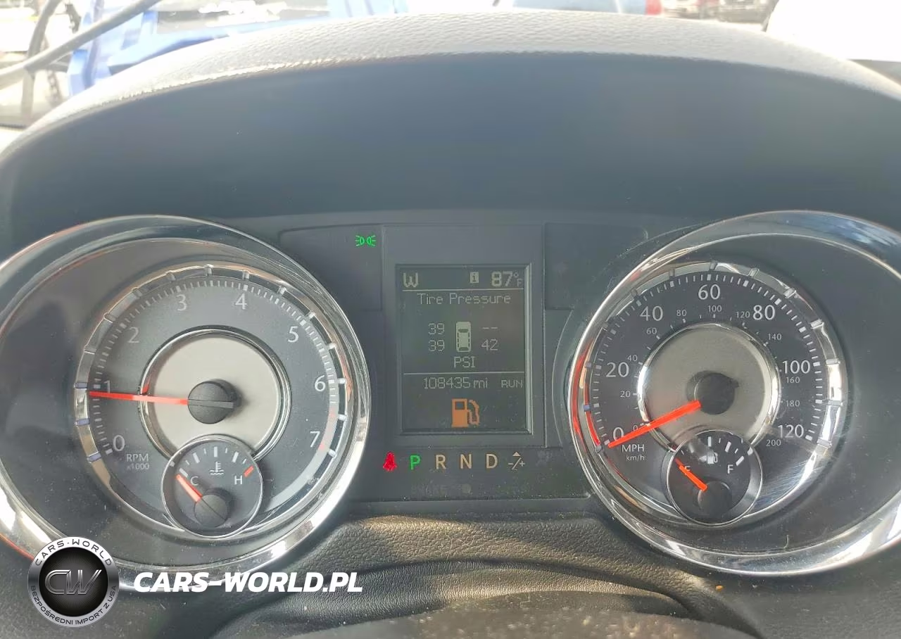 2013 Chrysler Town & Country Touring L VIN:2C4RC1CGXDR647675 - 9