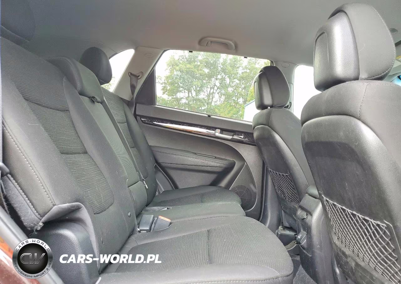 2015 Kia Sorento Lx VIN:5XYKTDA79FG624434 - 11