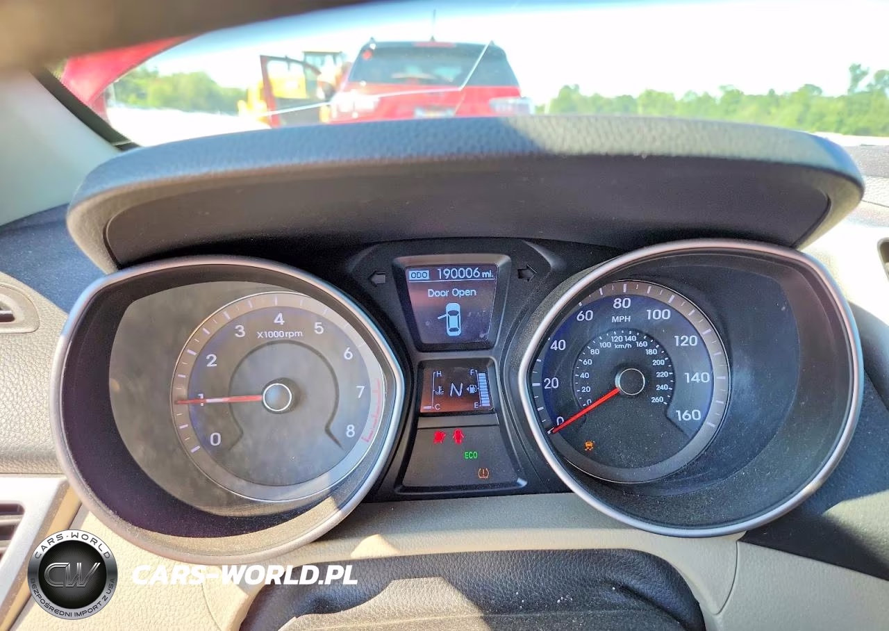 2013 Hyundai Elantra Gt Base VIN:KMHD35LE5DU063277 - 9