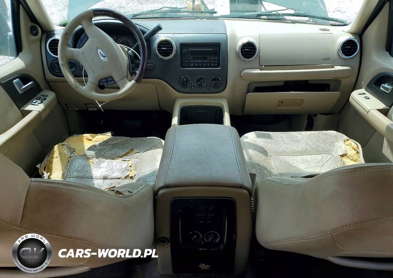 2003 Ford Expedition Xlt VIN:1FMPU15L23LB52422 - 8