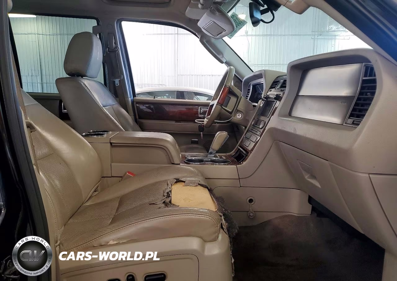 2011 Lincoln Navigator L VIN:5LMJJ3J55BEJ00851 - 7