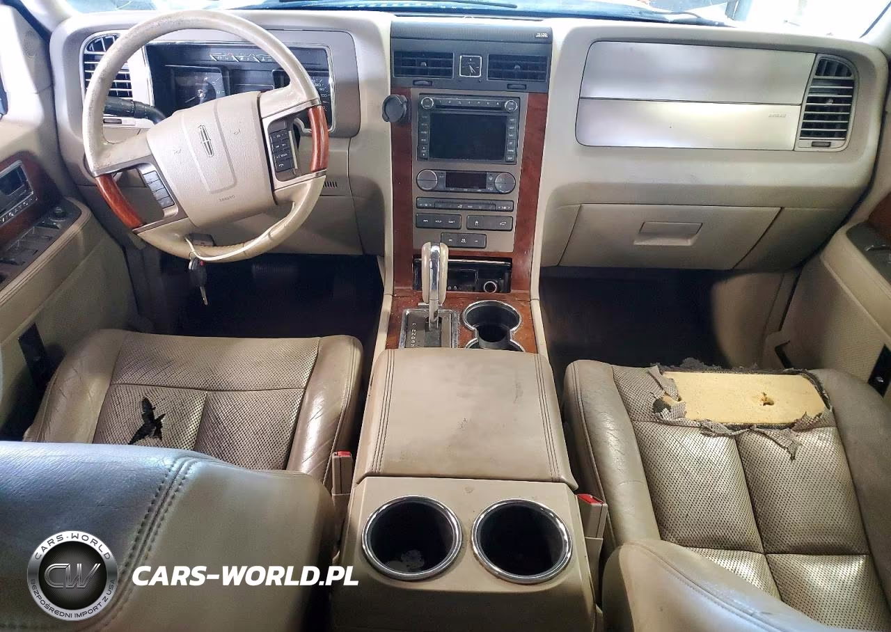 2011 Lincoln Navigator L VIN:5LMJJ3J55BEJ00851 - 8
