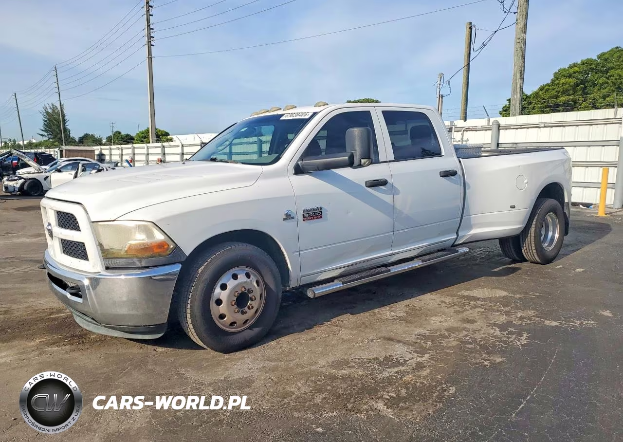 2011 Dodge Ram 3500 – zdjęcie 1 z 12