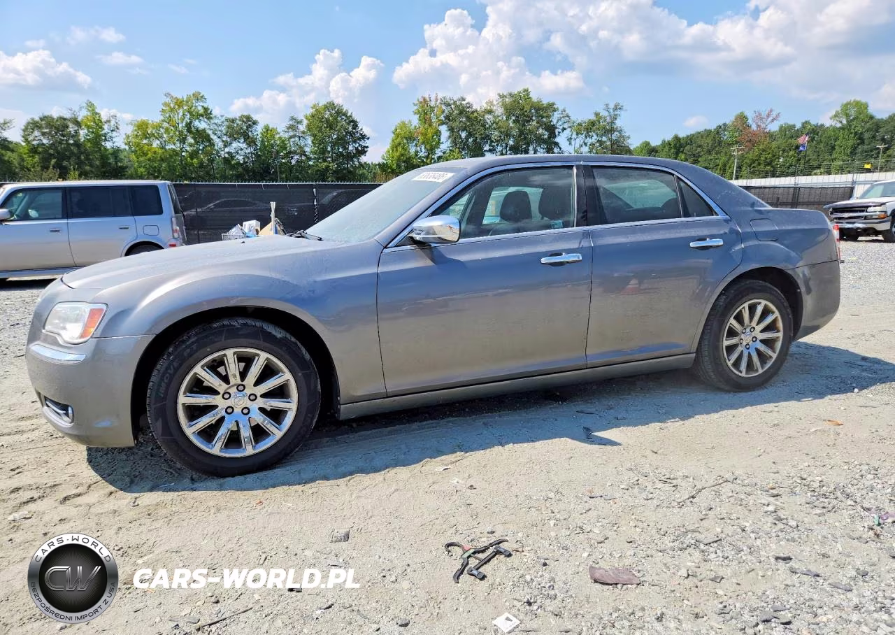 2011 Chrysler 300 Limited