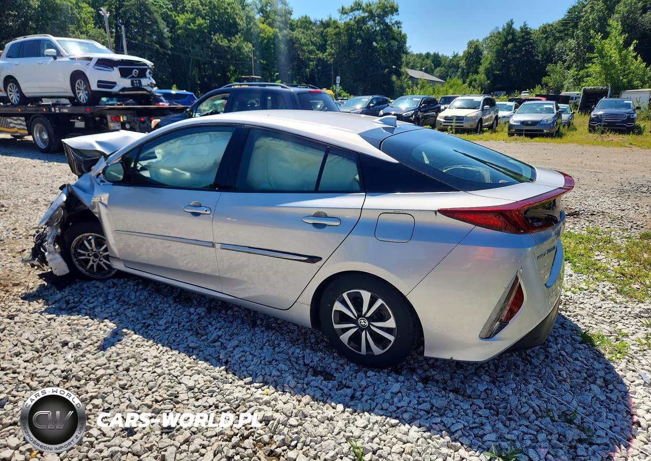 2018 Toyota Prius Prime Premium VIN:JTDKARFP1J3081539 - 2
