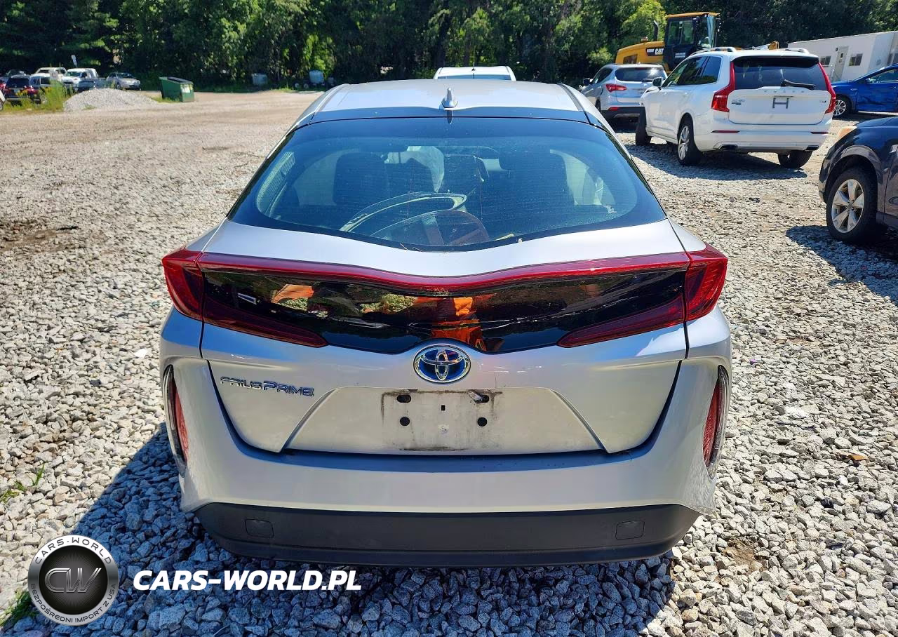 2018 Toyota Prius Prime Premium VIN:JTDKARFP1J3081539 - 6