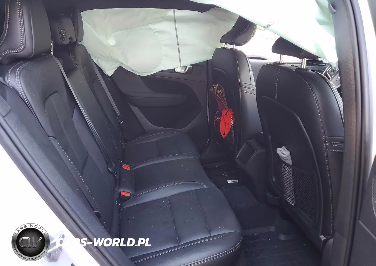 2020 Volvo Xc40 T5 Momentum VIN:YV4162UK3L2335561 - 11