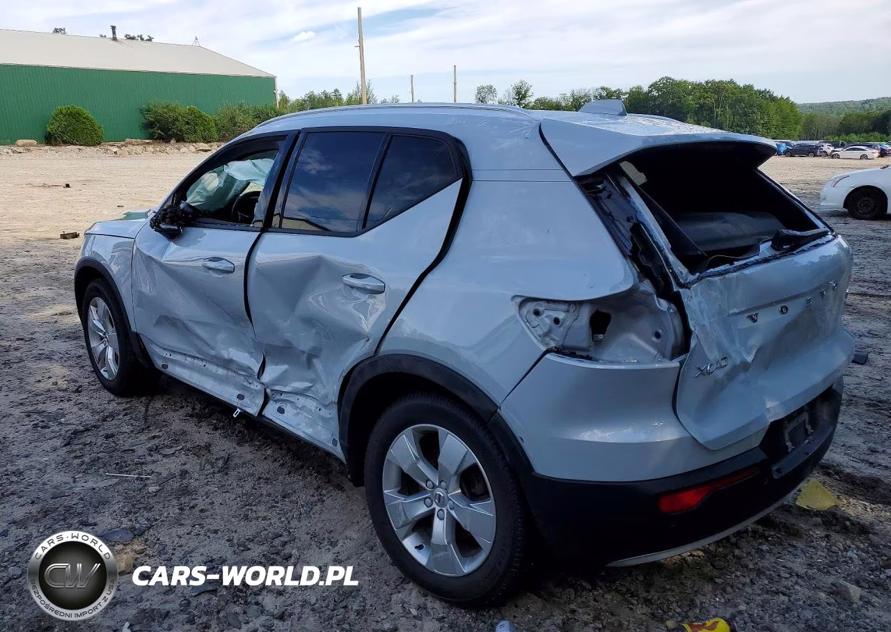 2020 Volvo Xc40 T5 Momentum VIN:YV4162UK3L2335561 - 2