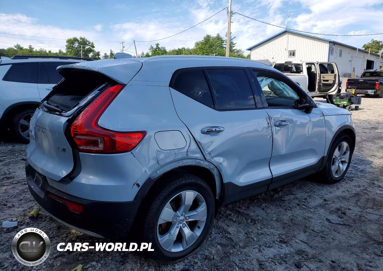 2020 Volvo Xc40 T5 Momentum VIN:YV4162UK3L2335561 - 3