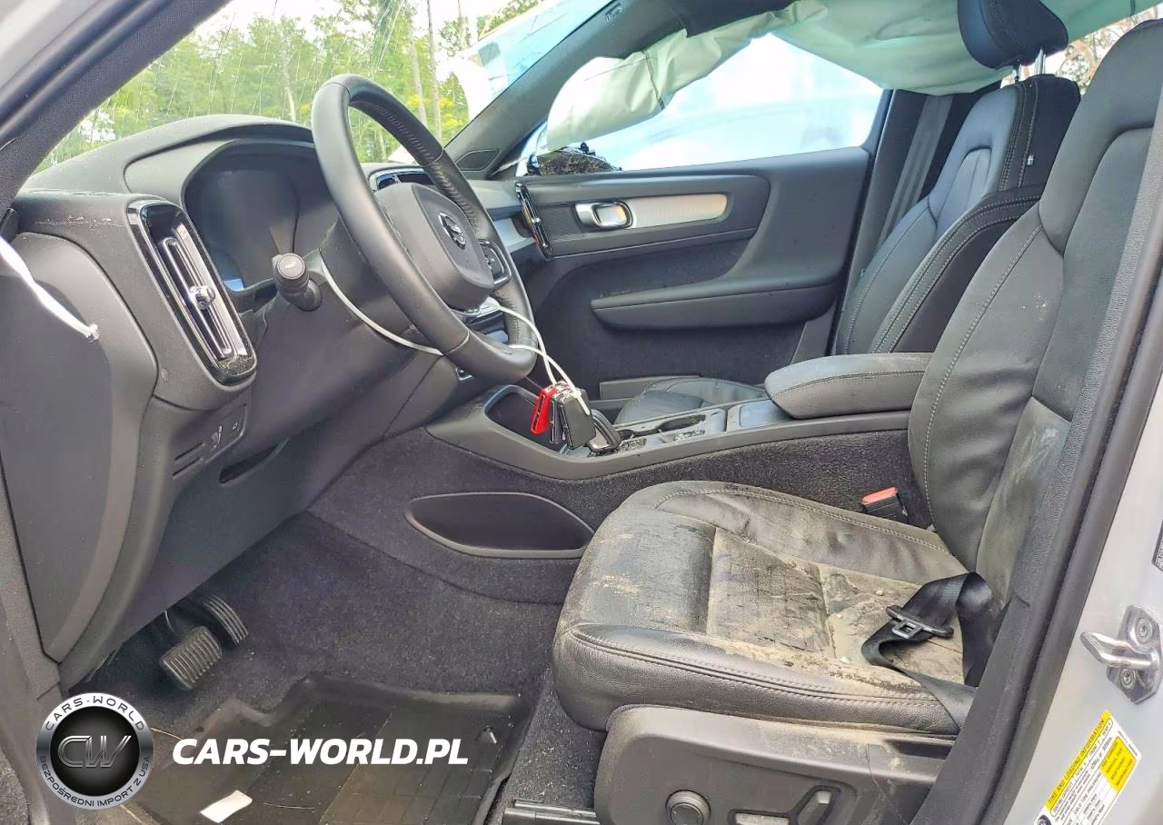 2020 Volvo Xc40 T5 Momentum VIN:YV4162UK3L2335561 - 7