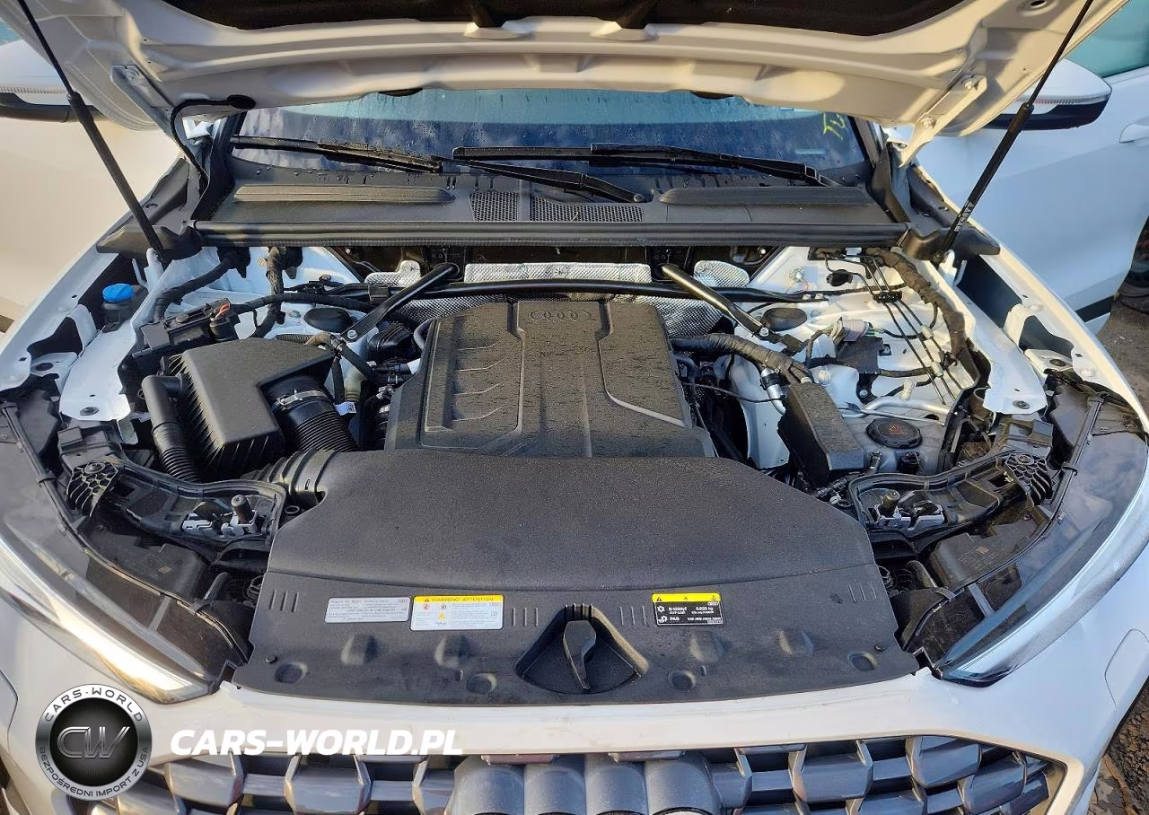 2025 Audi Q5 Premium VIN:WA11AAGU2S2049394 - 11