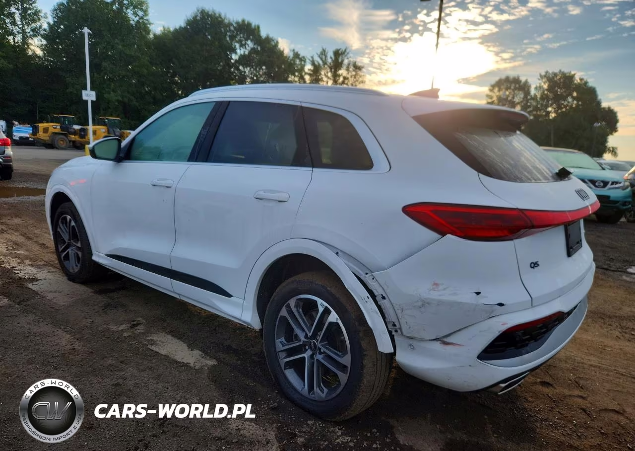2025 Audi Q5 Premium VIN:WA11AAGU2S2049394 - 2
