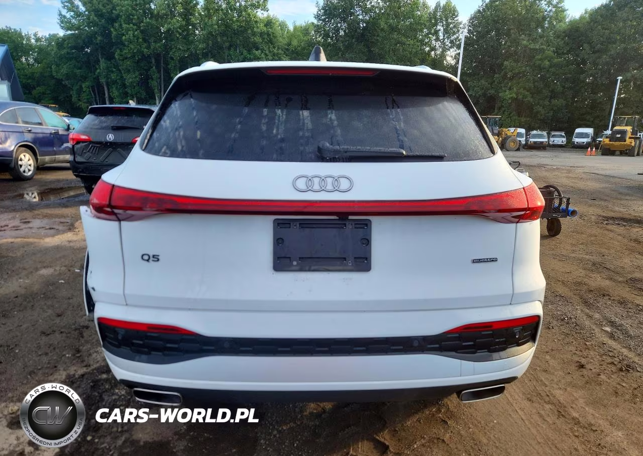 2025 Audi Q5 Premium VIN:WA11AAGU2S2049394 - 6