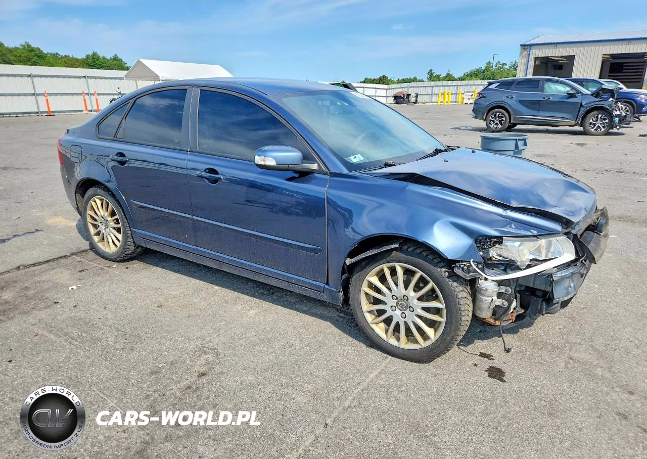 2011 Volvo S40 T5 VIN:YV1672MS4B2540224 - 4