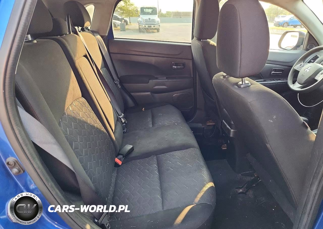 2020 Mitsubishi Outlander Sport Es VIN:JA4AP3AUXLU002736 - 11