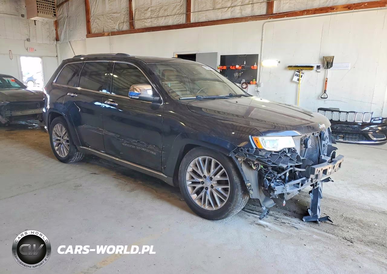 2018 Jeep Grand Cherokee Summit VIN:1C4RJFJG4JC102419 - 4