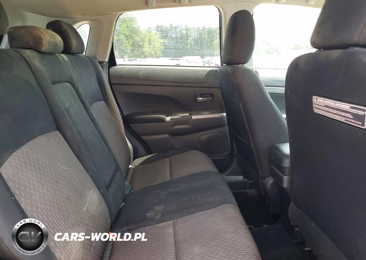 2018 Mitsubishi Outlander Sport Es VIN:JA4AP3AU3JU023683 - 11