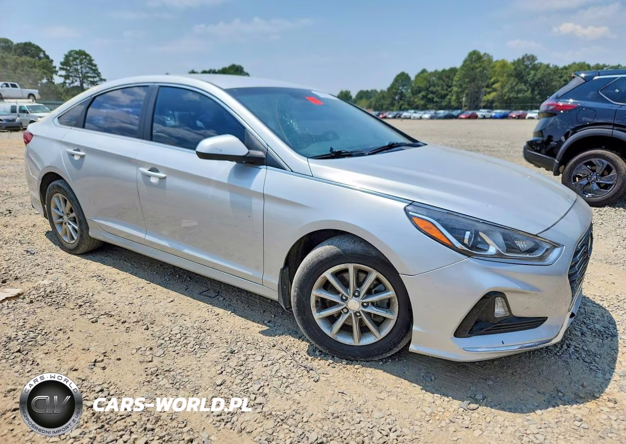 2019 Hyundai Sonata Se VIN:5NPE24AF3KH819424 - 4