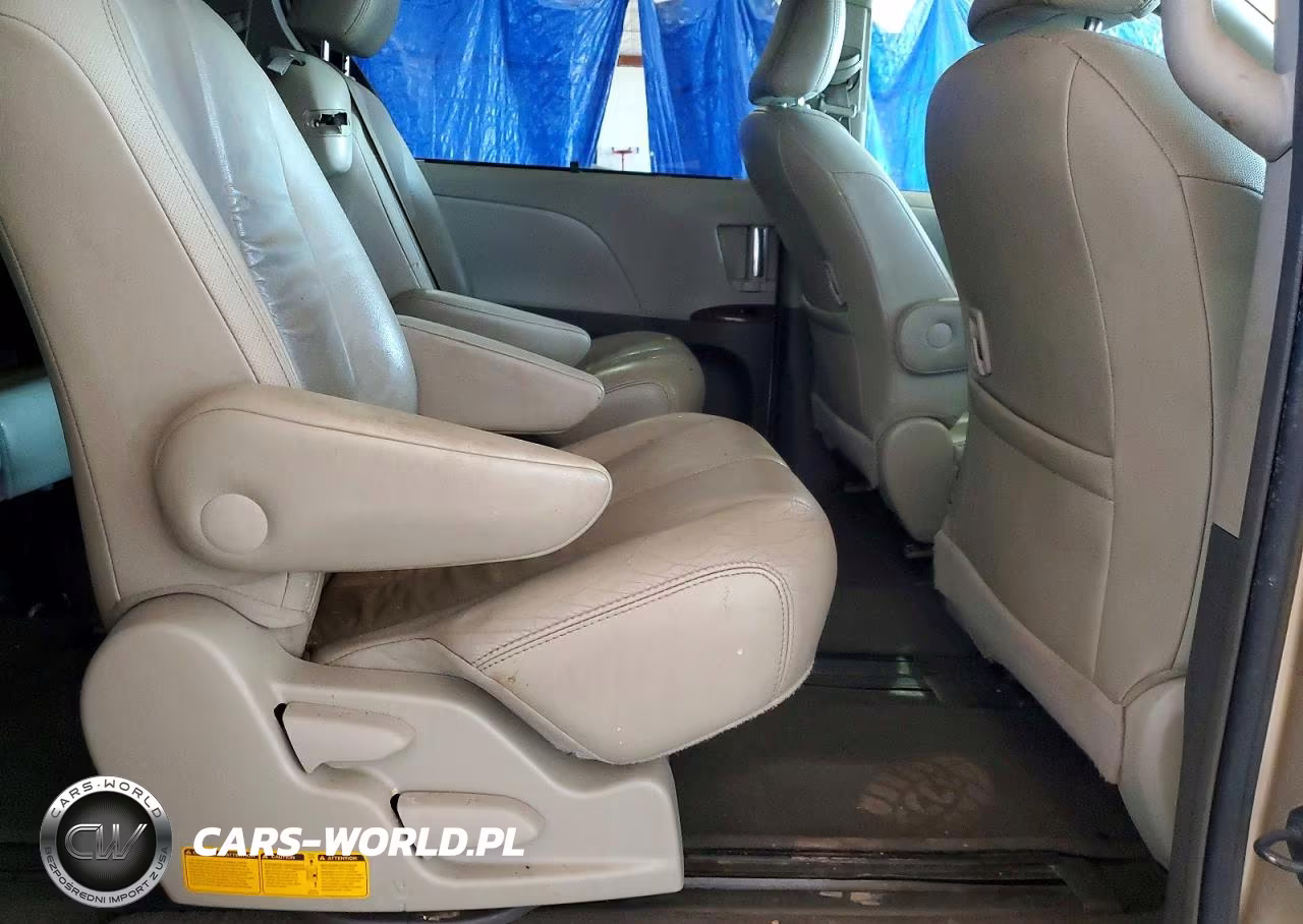 2013 Toyota Sienna Xle 8-Passenger VIN:5TDYK3DC6DS404703 - 11