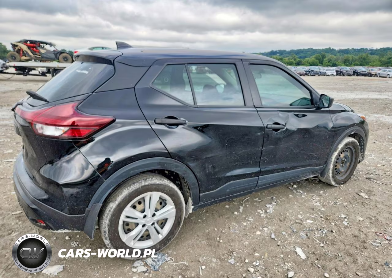 2023 Nissan Kicks S VIN:3N1CP5BV8PL552361 - 3