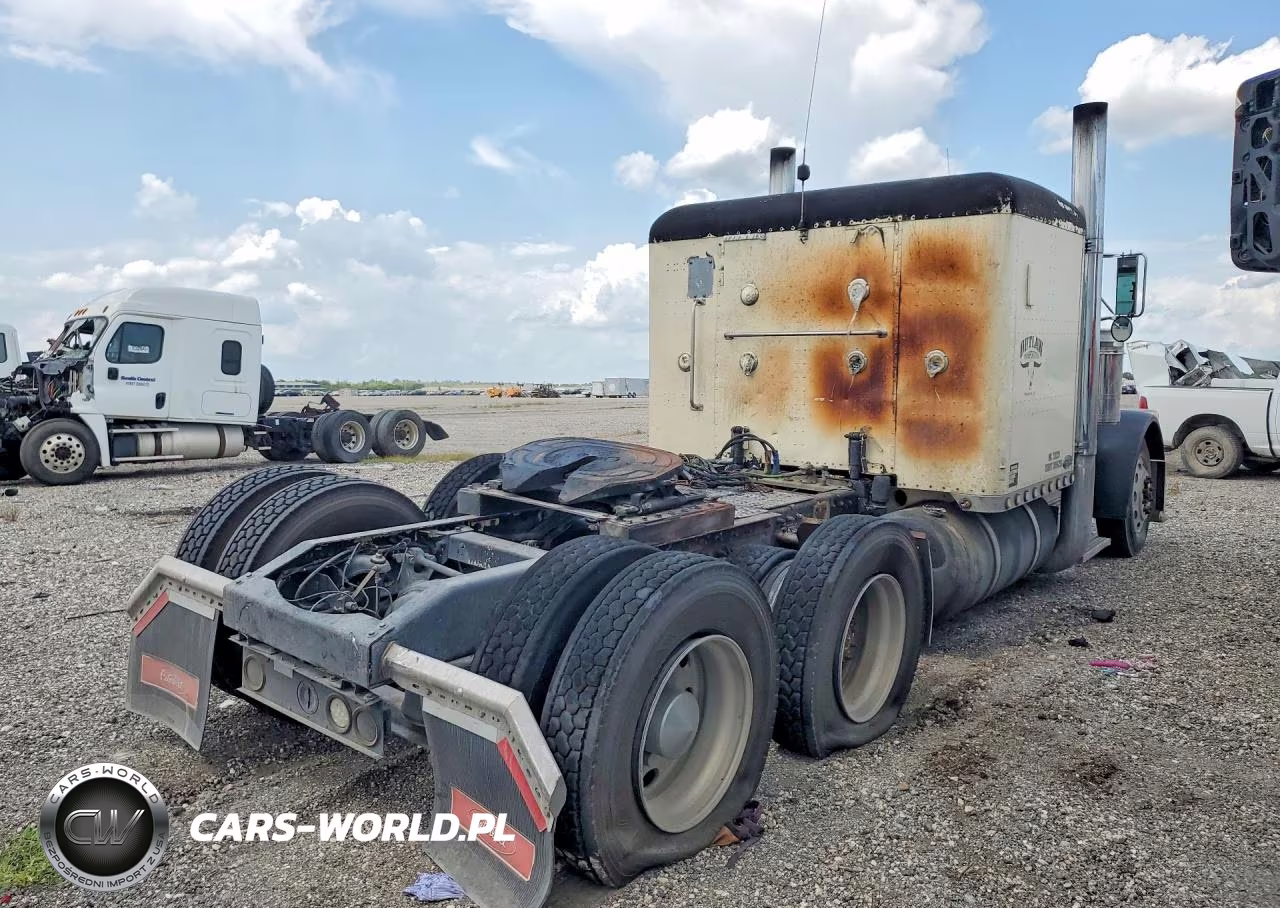 2001 Peterbilt 379 Semi Truck VIN:1XP5DU9X11D546705 - 3