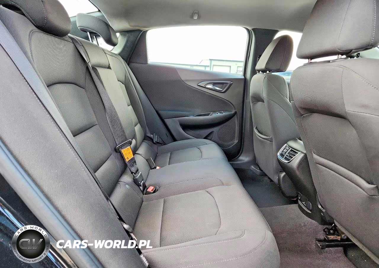 2017 Chevrolet Malibu Lt VIN:1G1ZE5ST6HF164352 - 10