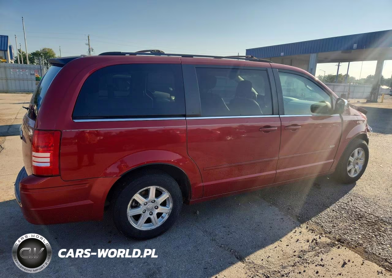 2008 Chrysler Town & Country Touring VIN:2A8HR54P88R760037 - 3