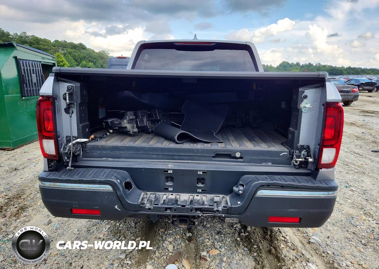 2019 Honda Ridgeline Sport VIN:5FPYK3F14KB014221 - 6
