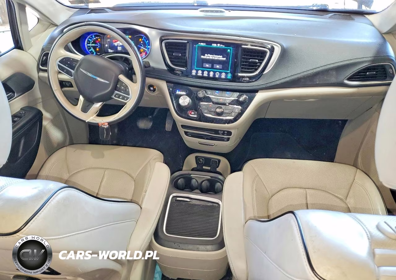 2018 Chrysler Pacifica Hybrid Limited VIN:2C4RC1N73JR105245 - 8
